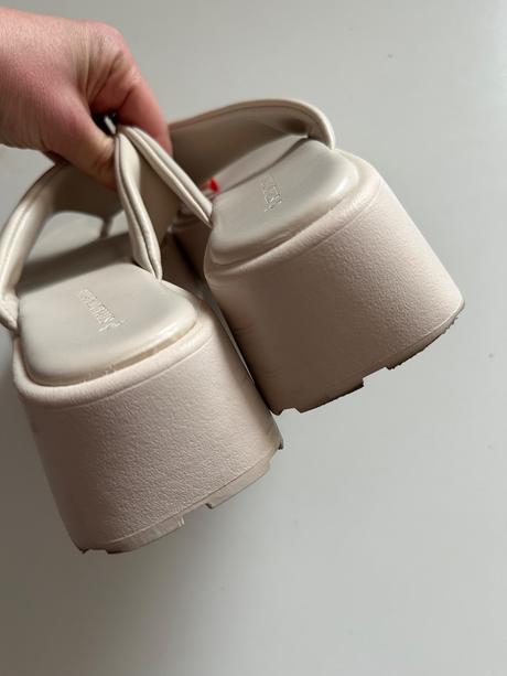 Žabky stradivarius 37, stradivarius,37