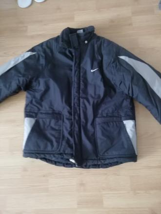 Vetrovka, nike,152