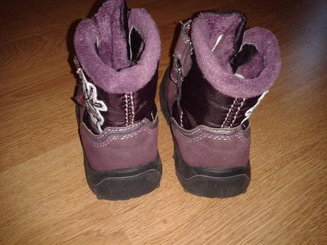 Dievčenské topánočky, 21