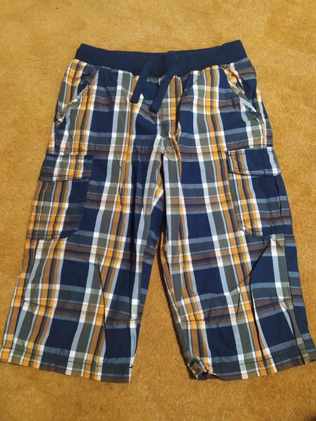 Kraťasy 146 s poštou, 146