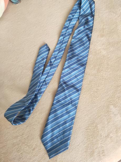 Pánske značkové kravaty, 