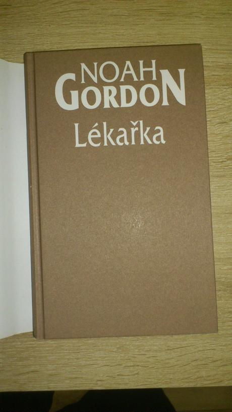 Nečítaná kniha noah gordon - lékařka,
