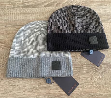 Jesenné čiapky, 56