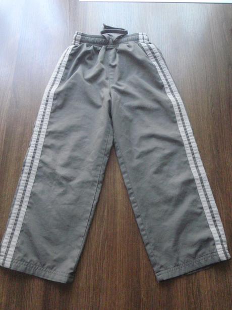 Športové nohavice, 116