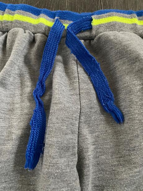 Chlapčenské tepláky velk.140, 140