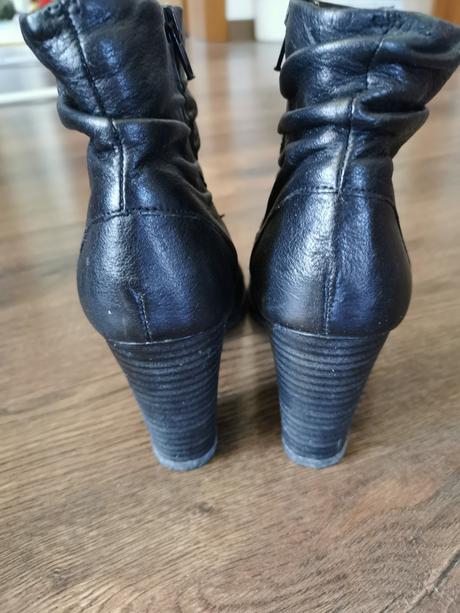 Zateplene kožené čižmy, 39