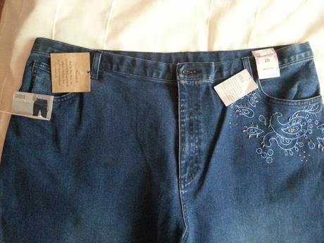 Rucne vysivane rifle, marks & spencer,48