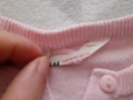 Dievcensky bledoruzovy svetrik na gombiky, h&m,104