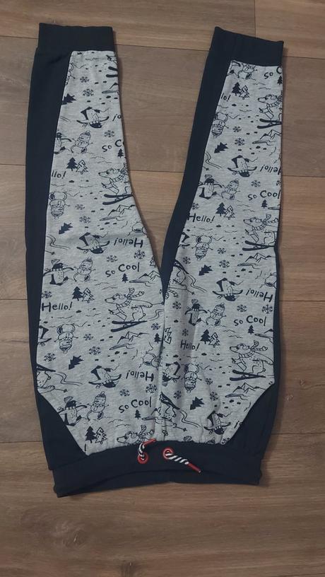 Chlapcenske teplaky, 128