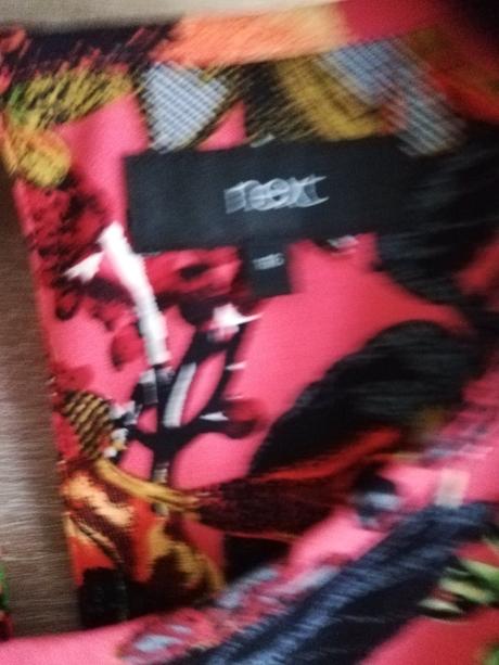 Dámske koralové šaty s kvetmi xxl, next,xxl