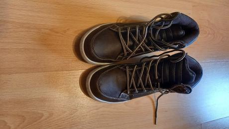 Topánky na prechod, 38