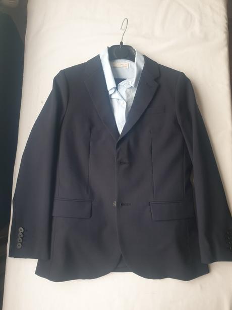 Krásny nohavicový oblek zara, 140