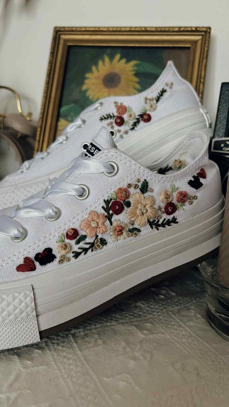 Plátené, ručne vyšívané tenisky, 36 - 42