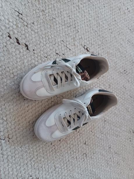 Victoria tenisky, 36