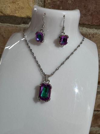 Set náušnice + retiazka s príveskom,