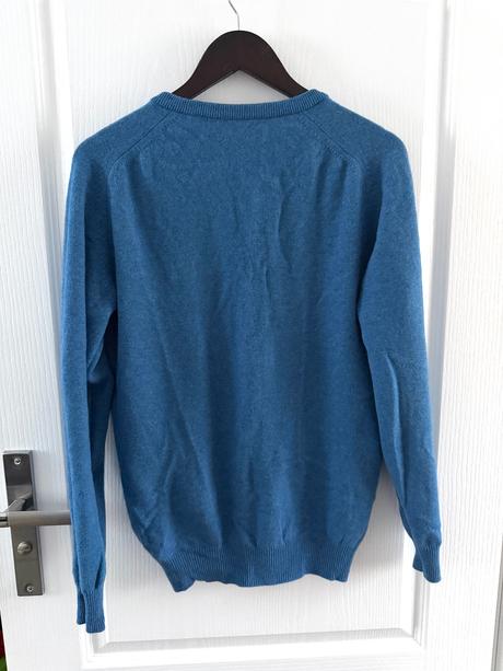 Vlnený sveter s certifikátom woolmark, l