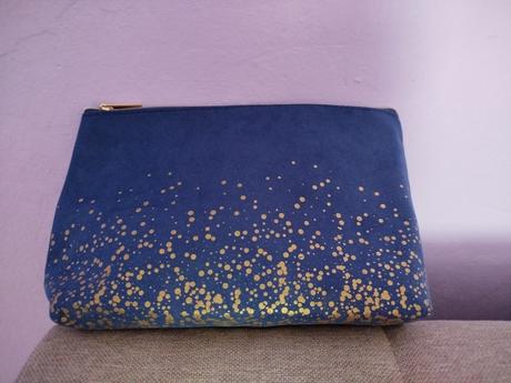 Kozmeticka taštička,