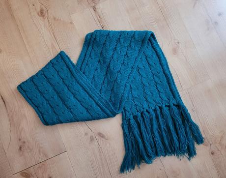 Nenosený šál, zara