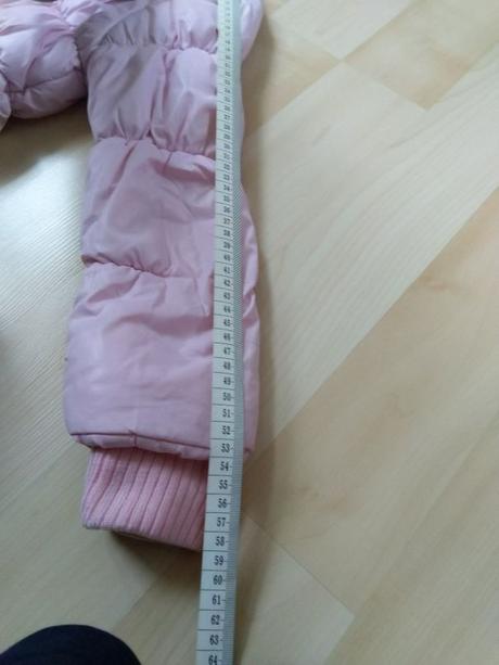 Ružová zimná bunda, 122