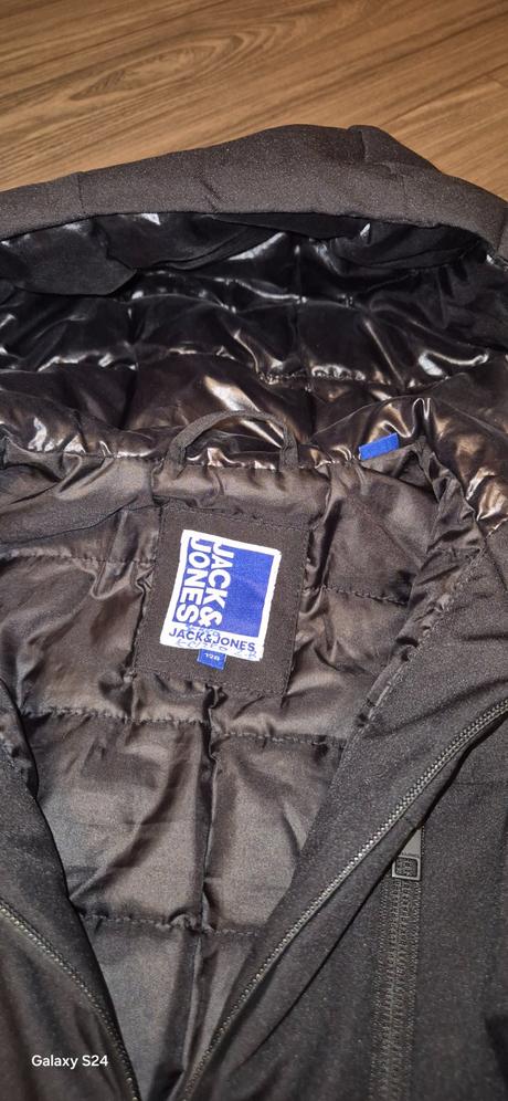 Prechodná bunda, 128