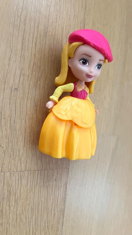 Amber z princezná sofia, 