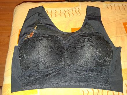 Krásna podprsenka, 80c