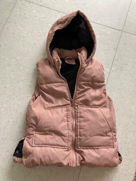 Teplá vesta, zara,110