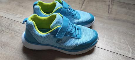 Tenisky, authority,34