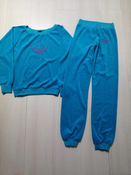 Komplet tyrkysovy adidas, sametovy vel. m, adidas,m