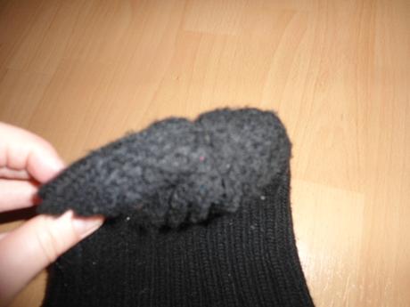 Detska cierna ciapka, 104