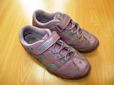 Blikajuce topanocky, clarks,28