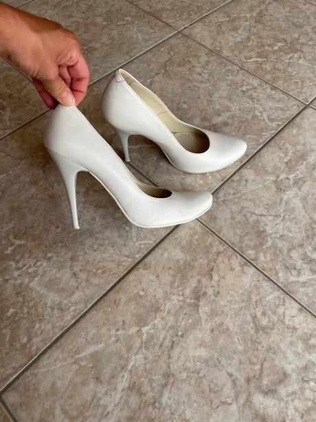 Kožené lodičky, 36