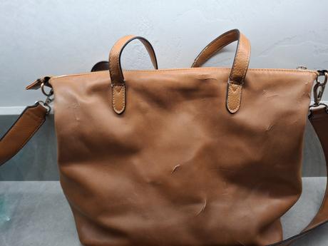 Darujem kabelku, f&f