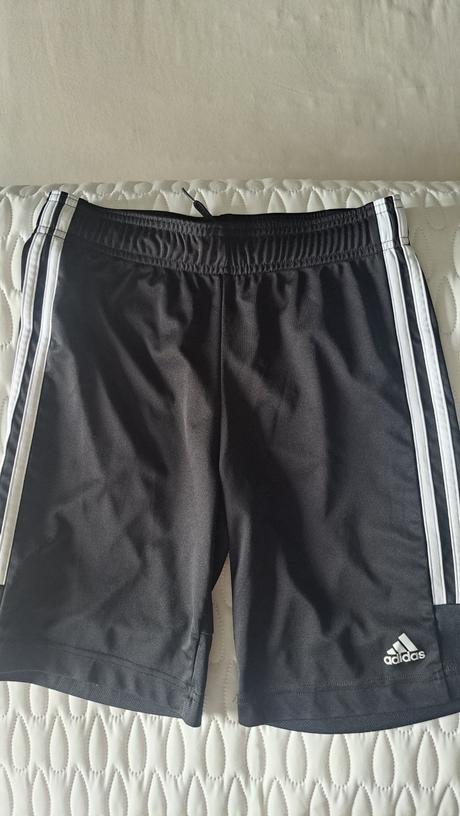 Krátke nohavice, adidas,146