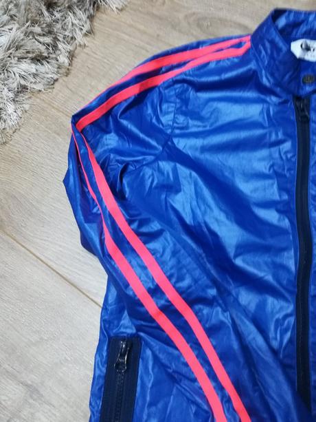 Prechodná bunda, 152