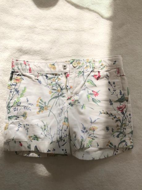 Predam dievcenske oblecenie, 104–116