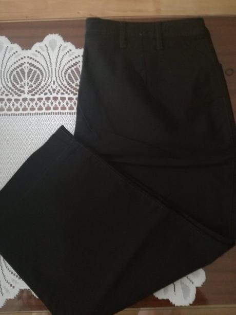 Nohavice tristvrtove, 42