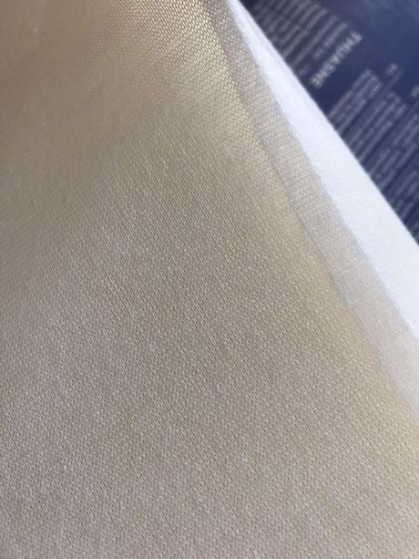 Ortopedický vankúš z pamäťovej peny,