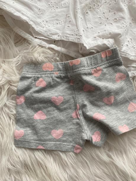 Srdiečkové sortky, 98