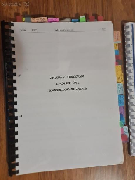 Právnická literatúra,