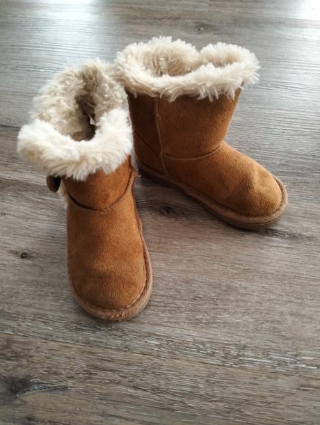 Zateplené topánočky, 25