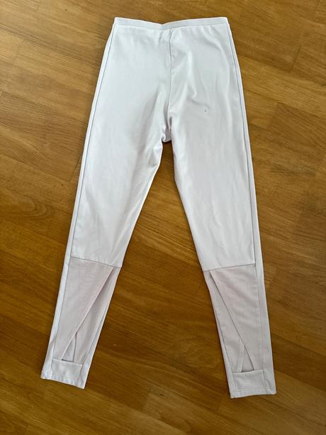 Leginy s vyrezom, zara,140