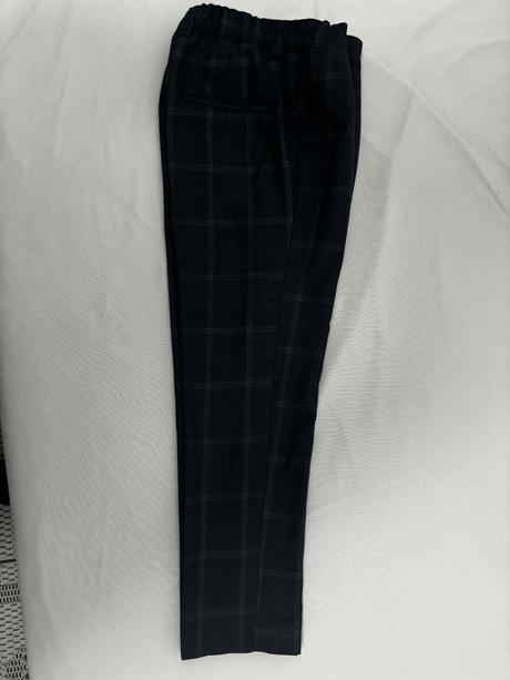 Nohavice, reserved,122