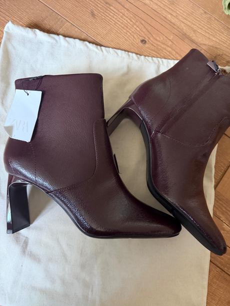Zara ..bordovo hnede kotnikovw topanky, zara,40