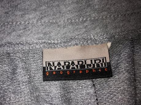 Kratasy napapijri, napapijri,s