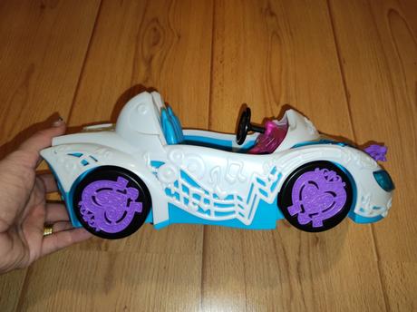 Autíčko pre equestria bábiky, 