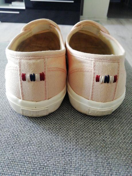 Slip on guess, guess,36