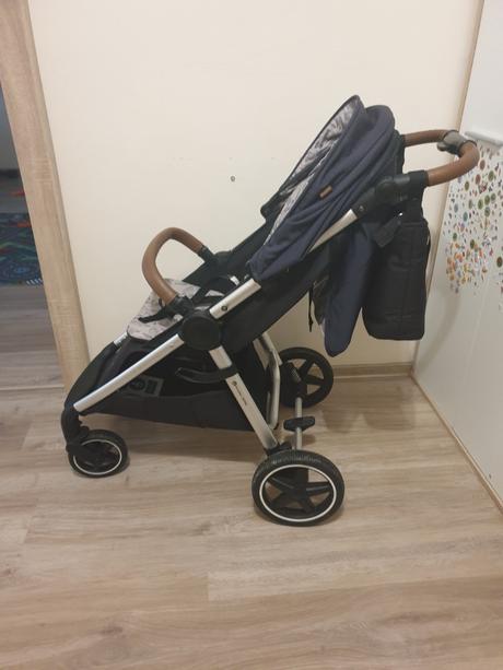 Predam sportovy kocik petit&mars, petite&mars