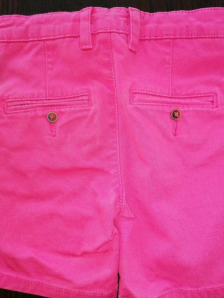 Elegantné kratasky, reserved,104