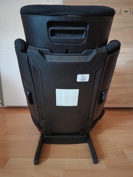 Autosedačka 15-36kg, petite&mars